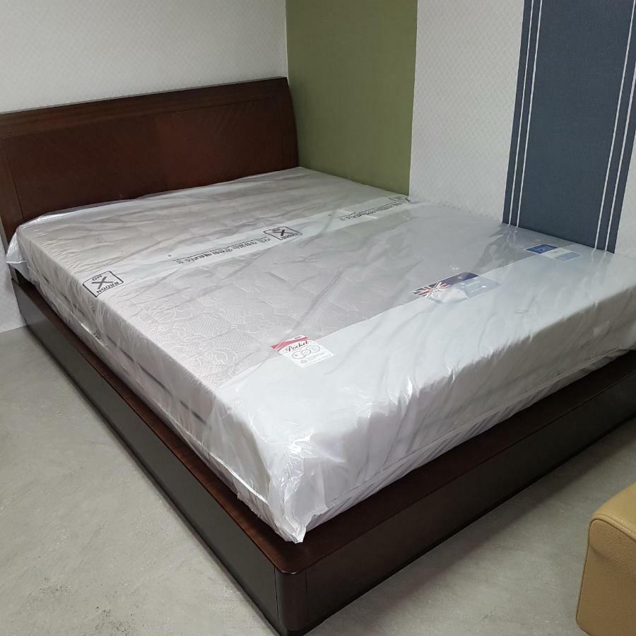 Nampo One Motel Puszan Kültér fotó