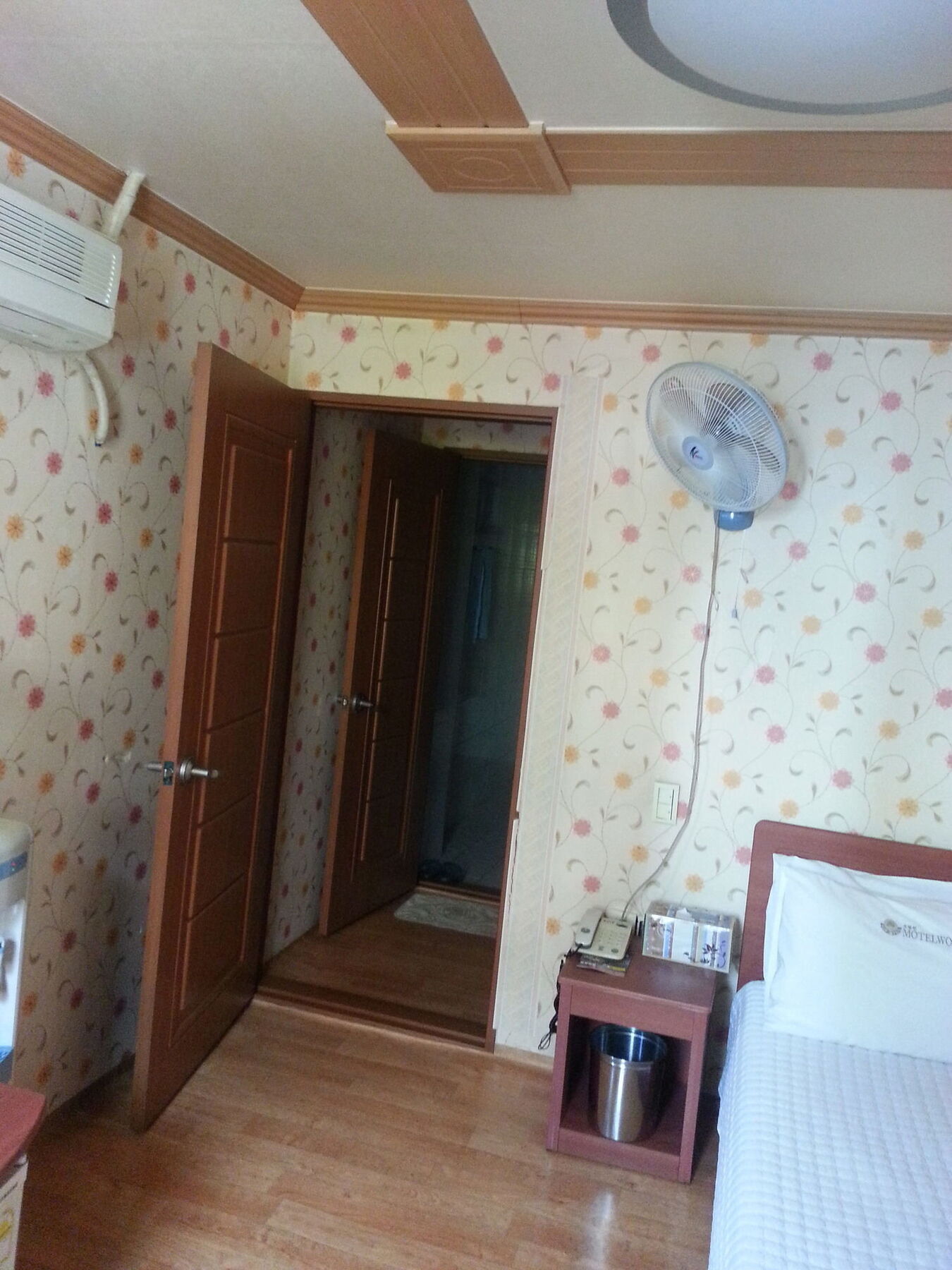 Nampo One Motel Puszan Kültér fotó