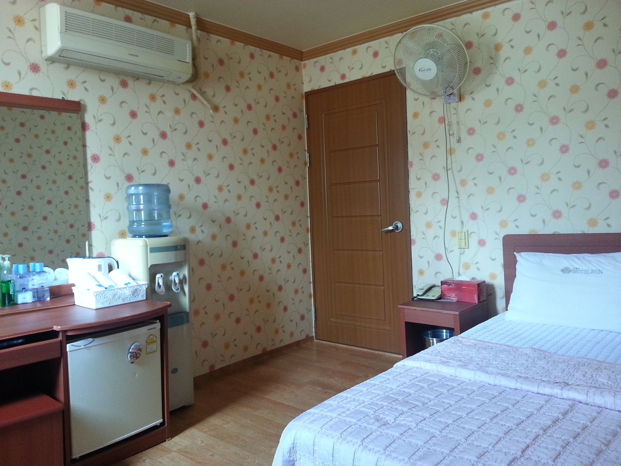 Nampo One Motel Puszan Kültér fotó